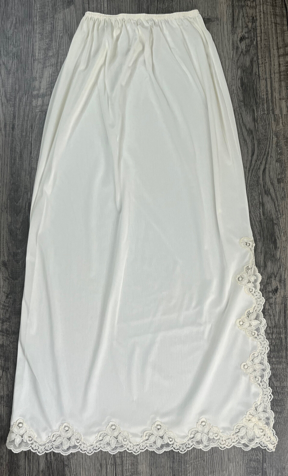 Vintage Half Slip Size SML Nylon Lace Floral Edged I… Gem