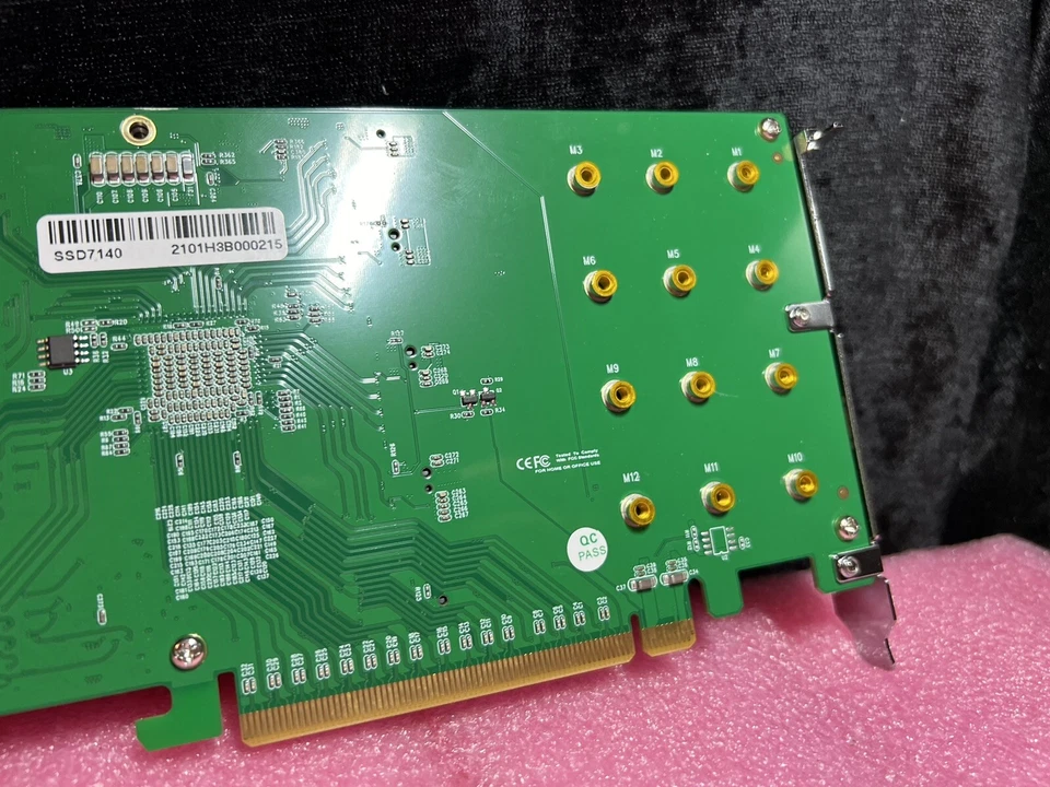 Highpoint SSD7140 PCIe 3.0 x16 8-Port U.2 NVMe RAID HBA SSD 7140 - Image 4 of 4