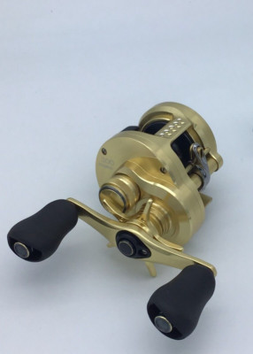Shimano 21 Calcutta Conquest 200 / Bait Reel Normal Gear, Right