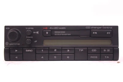 VW Gamma IV Autoradio Corrado Golf Polo Passat 3B0035186 + Radio Code *MC defekt - Bild 1 von 2