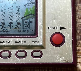 Nintendo Game & Watch Helmet CN-07 1981 Vintage Tested Working