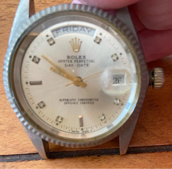 ROLEX Wrist Watch No Band- DATE/CALENDAR-DIAMONDS-non-working-Parts - Image 4 of 4