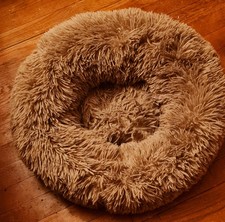Friends Forever PET63DU5236 Donut Beds for Medium Small Cat and Dog