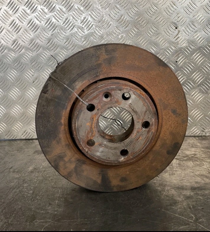 COPPIA DISCHI FRENO PER RENAULT Trafic Furgone 2° Serie Diesel (07>)