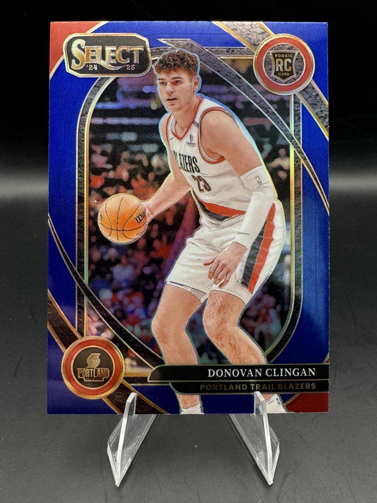 2024-25 Panini Select - Courtside Donovan Clingan #270 Blue Prizm (RC)