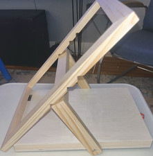 Adjustable Wooden Tabletop Folding Easel Display Stand with Hinged Frame