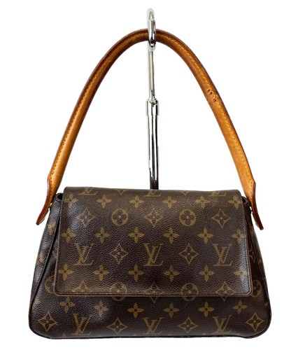 LOUIS VUITTON LV GHW Victoire Chain Shoulder Bag M41732 Monogram