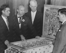 Bally Show Time Bingo Pinball Machine 8" - 10" B&W Photo Reprint