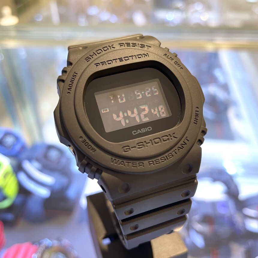 Casio G-Shock Resin Strap Men Watch DW-5750E-1BDR Original