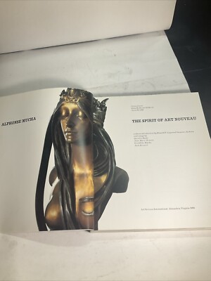 Alphonse Mucha : The Spirit of Art Nouveau Art Book