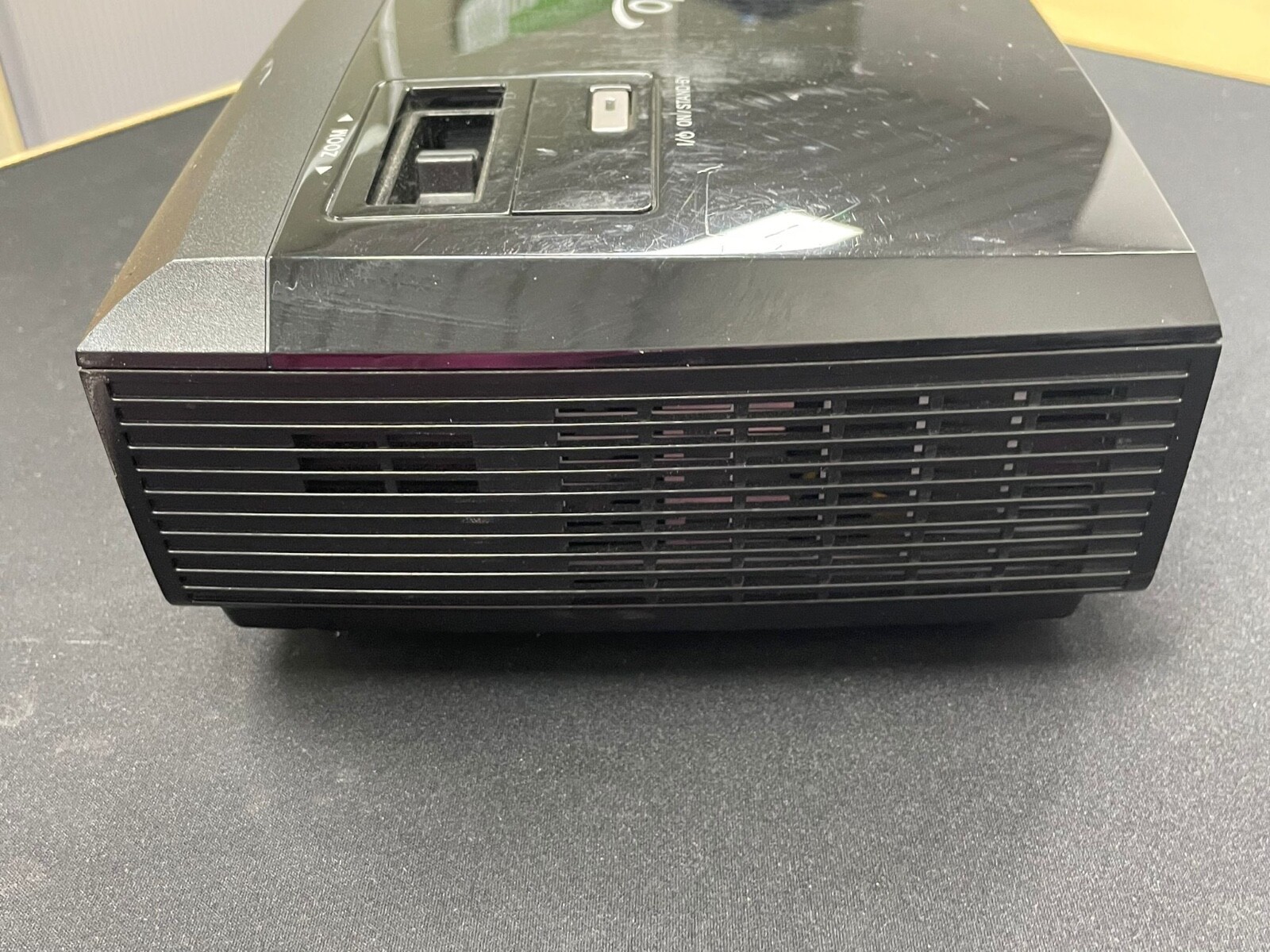 Optoma DS211 Home Cinema Projector 1080 Exceeded Lamp Hours tested & working eBay