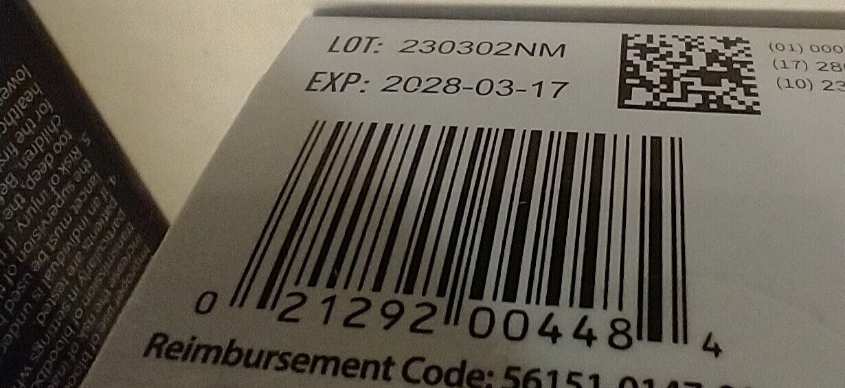 TRUEplus Universal Twist Top 33 Gauge Sterile Lancets 2 x 100 pack Lot of 200.