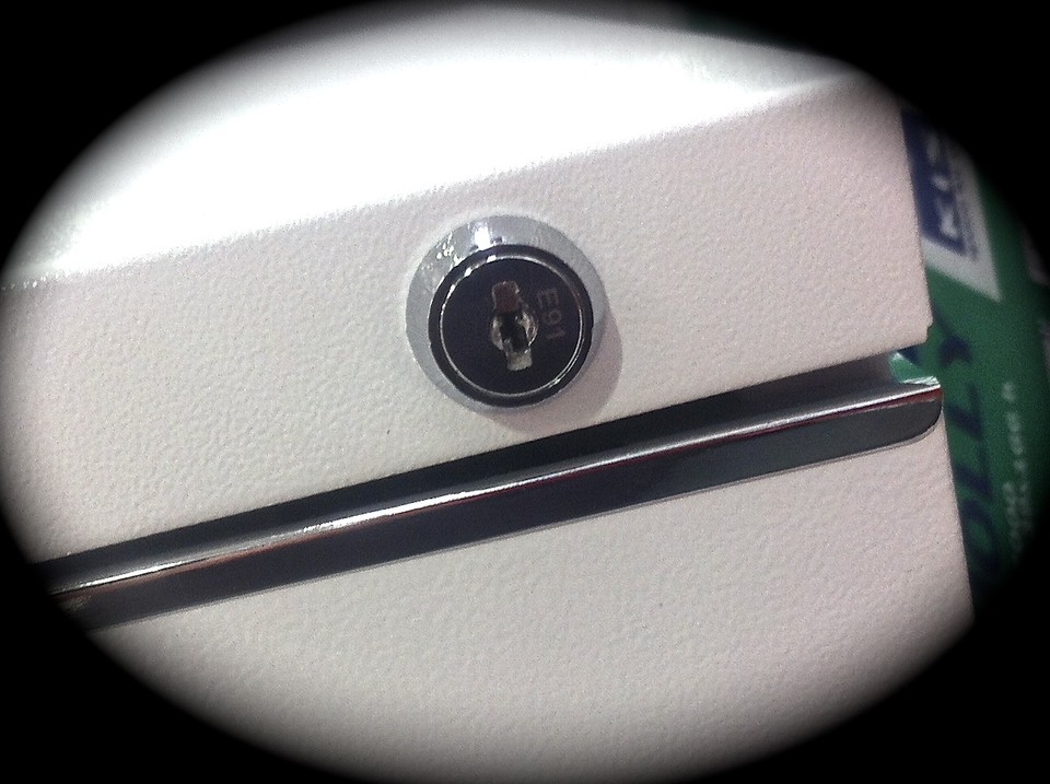 Pair Of Replaceent Filing Cabinet Keys In The Range W001-W400 - Foto 5