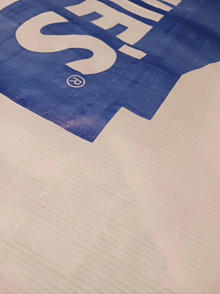 Barrera de infiltración de aire Lowes Housewrap 3 pies x 53 pies, barrera resistente al agua. Foto 2 de 2