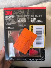 3M Pro-Grade Black/Red NRR 30dB Lightweight & Adjustable Noise-Reducing Earmuffs