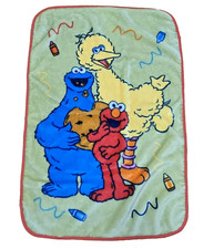 Sesame Street Plush Blanket Elmo Big Bird Cookie Monster Crayon 29x43 Green Red