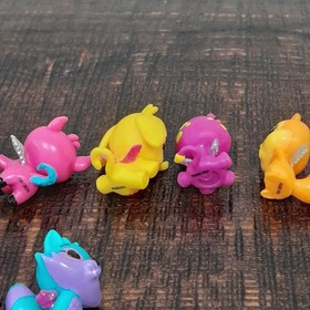 Spin Master Hatchimals CollEGGtibles Mini Figures Mixed Lot of 10 Glitter Wings