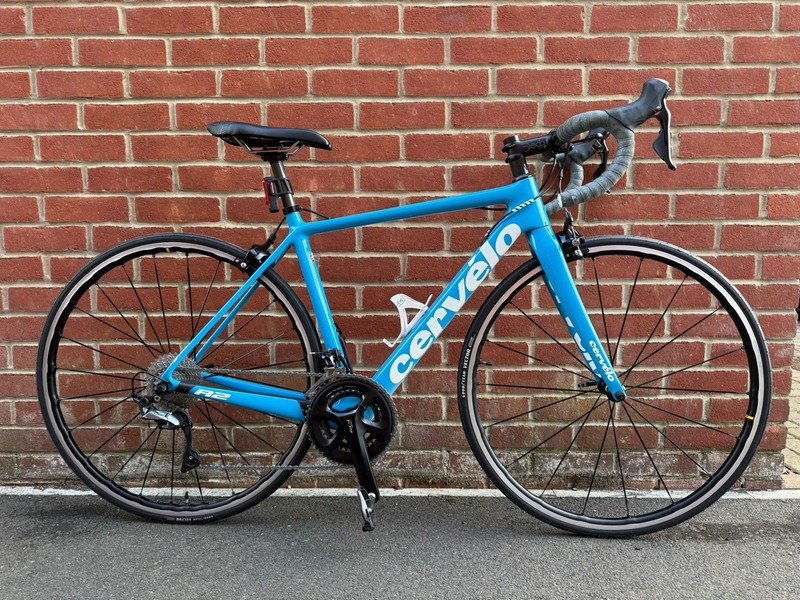 Cervelo R2 51 Carbon Road Bike 105, With Mavic Ksyrium SL Wheels