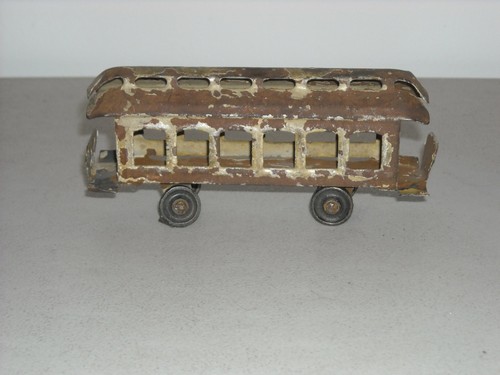 Antique TIN Streetcar Train Passenger Car VERY OLD, ORIGINAL PAINT - Picture 4 of 9
