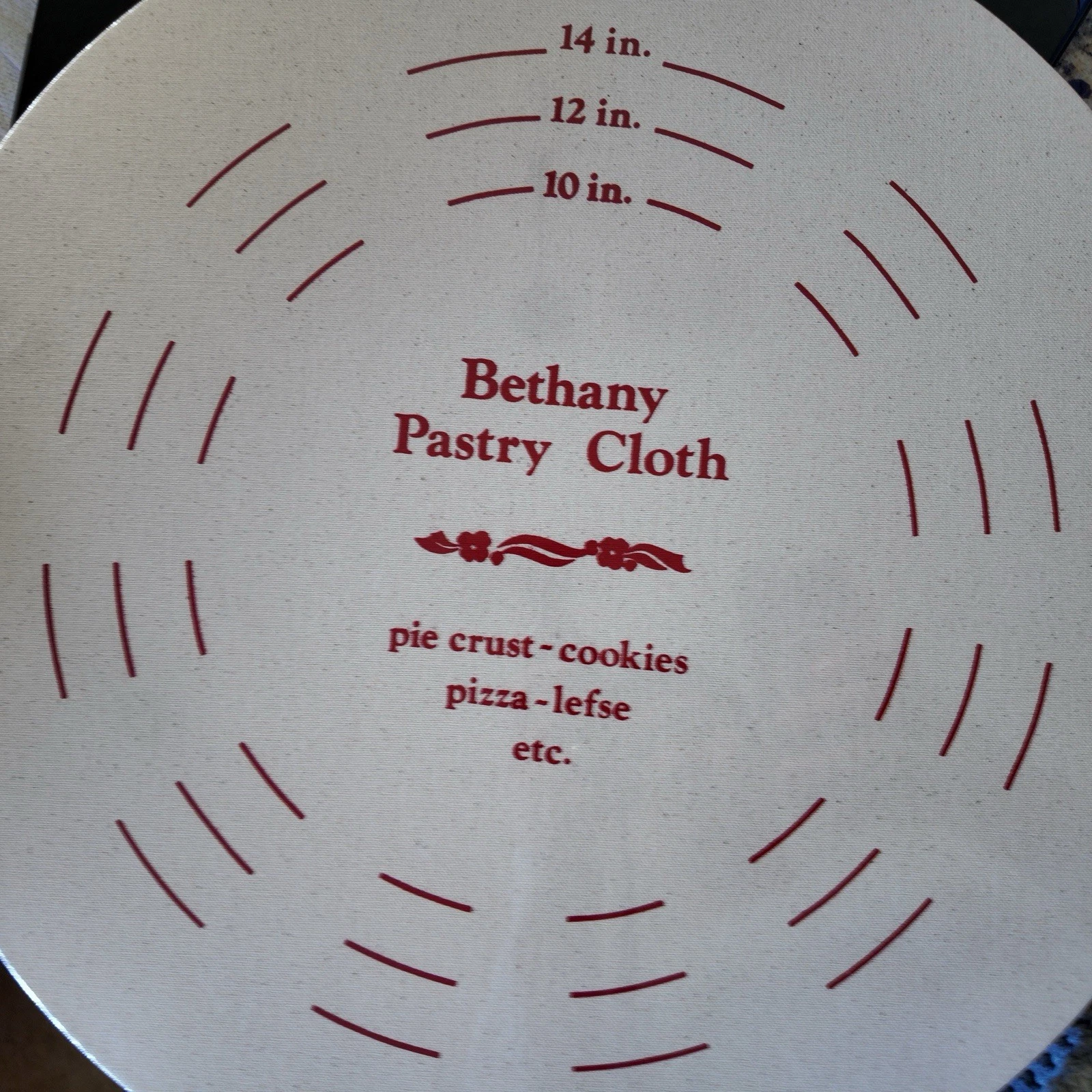 Bethany Pastry Cloth Round 14” | Pie Crust Rolling Mat | Non-Stick Baking Cloth