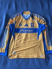 Camiseta Tigres UANL 2025/26 Manga Larga Talla Mediana Jugador de Fútbol Versión Gignac