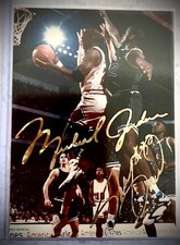 MICHAEL JORDAN  - SHAQUILLE O’NEAL GOLD SIGNATURE CARD  RARE !!!