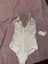 La Perla White Silk Lace Bodysuit teddy Italy NWT Luxury lingerie Sz 2 34 B
