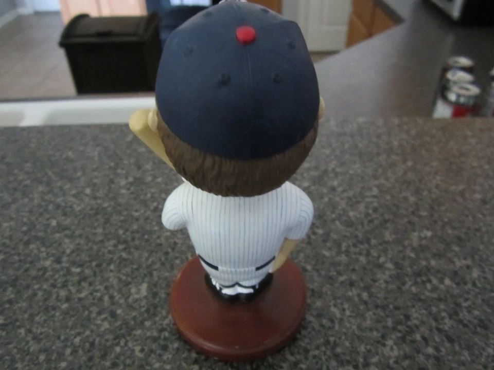 Minnesota Twins Bobblehead - SGA - 2001 - Memory Company - Image 3 of 3