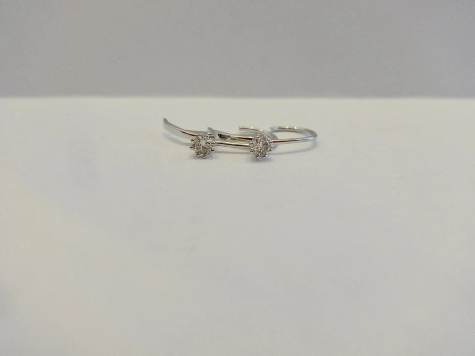 "Sonderangebot" Ohrhänger mit  2 Brillanten 0,26 Carat 750 er Weißgold. - Bild 3 von 4