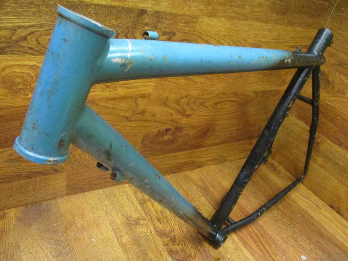 RARE VINTAGE GT PRE TRIPLE TRIANGLE STEEL 26