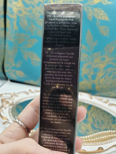 Danessa Myricks Illuminating Veil Liquid Face Highlighter 1.01oz - Tempest - NEW - Picture 6 of 10