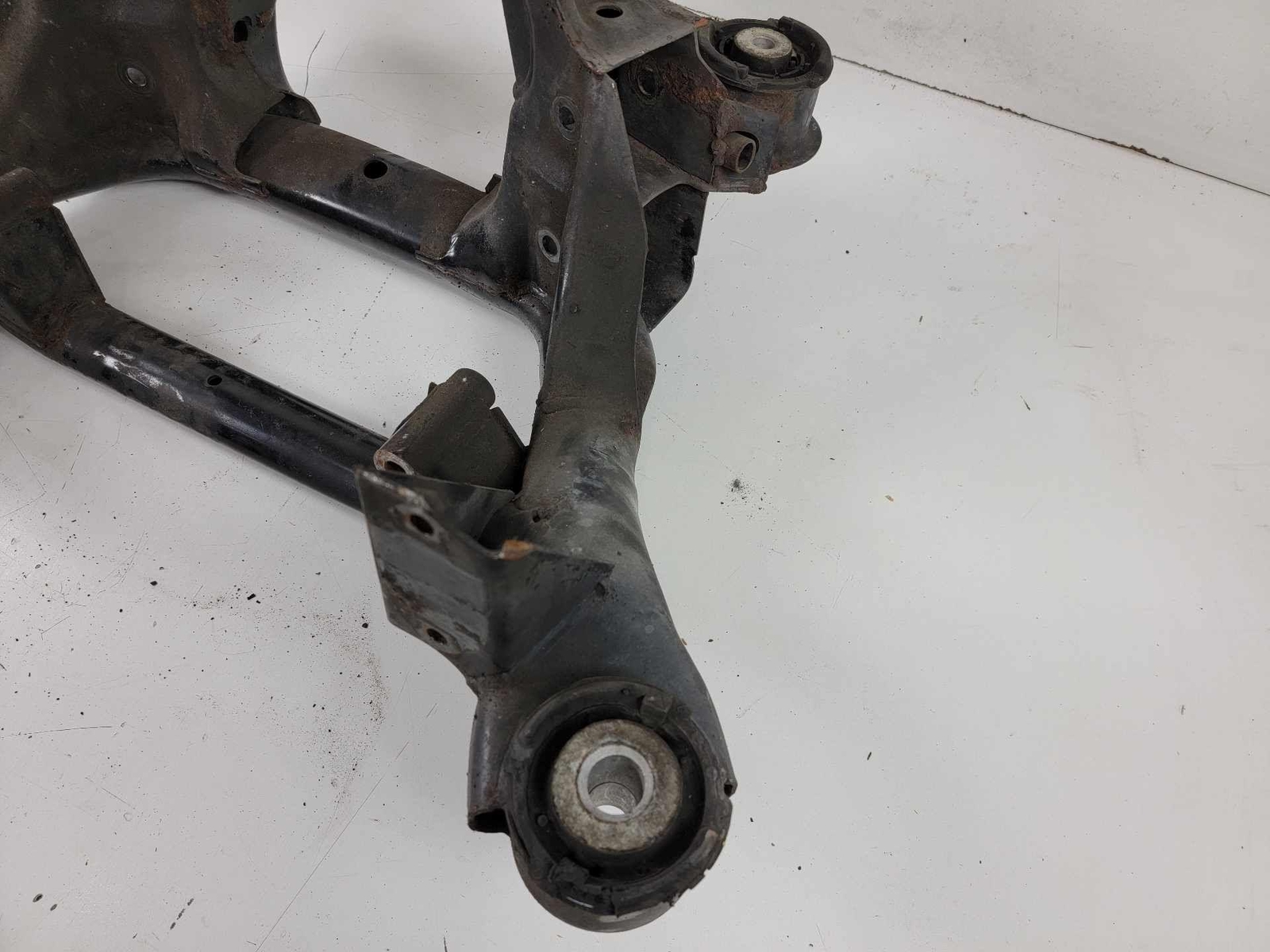 01-06 BMW M3 E46 Rear Subframe/Crossmember OEM# 33312282490 | eBay 