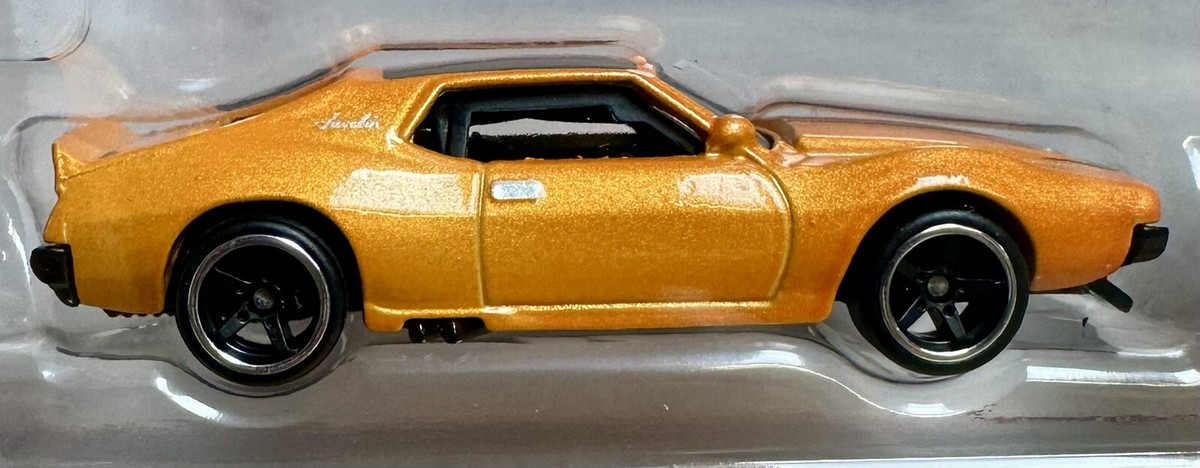 Hot Wheels Premium Car Culture Twin 2 Pack '71 AMC Javelin & AMC