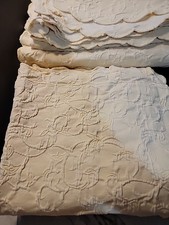 Vtg Columbine Cody Matelasse Ivory King Coverlet Scalloped With 2 Euro Shams Set