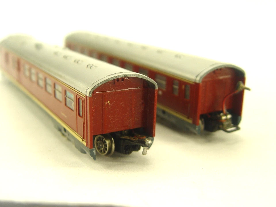 DB Triebwagen VT 08   - Trix International HO Lok  - #653  #E  - gebr. - Bild 4 von 4