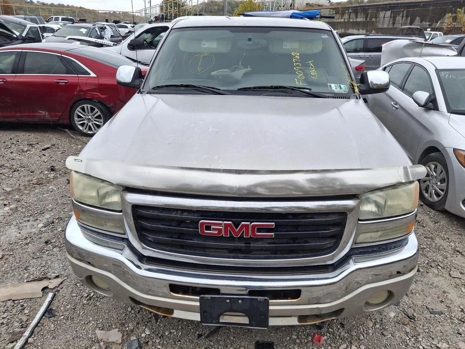 Conjunto de portador diferencial usado se adapta a: camioneta GMC Sierra 1500 2004 eje delantero Foto 2 de 4