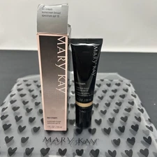 Mary Kay CC Cream Sunscreen Broad Spectrum 072824 Med to Deep EXP 2019