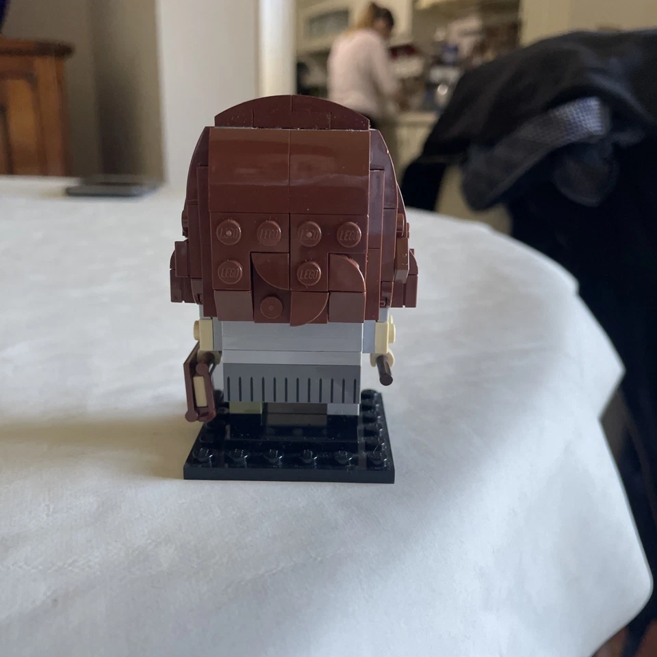 LEGO Brickheadz 41616 Hermione Granger, foto 3 di 4