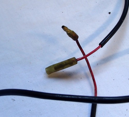 Toyota Corolla KE10 KE11 KE15 KE16 KE17 KE18 LH Door Switch Wiring Piece - Picture 2 of 3
