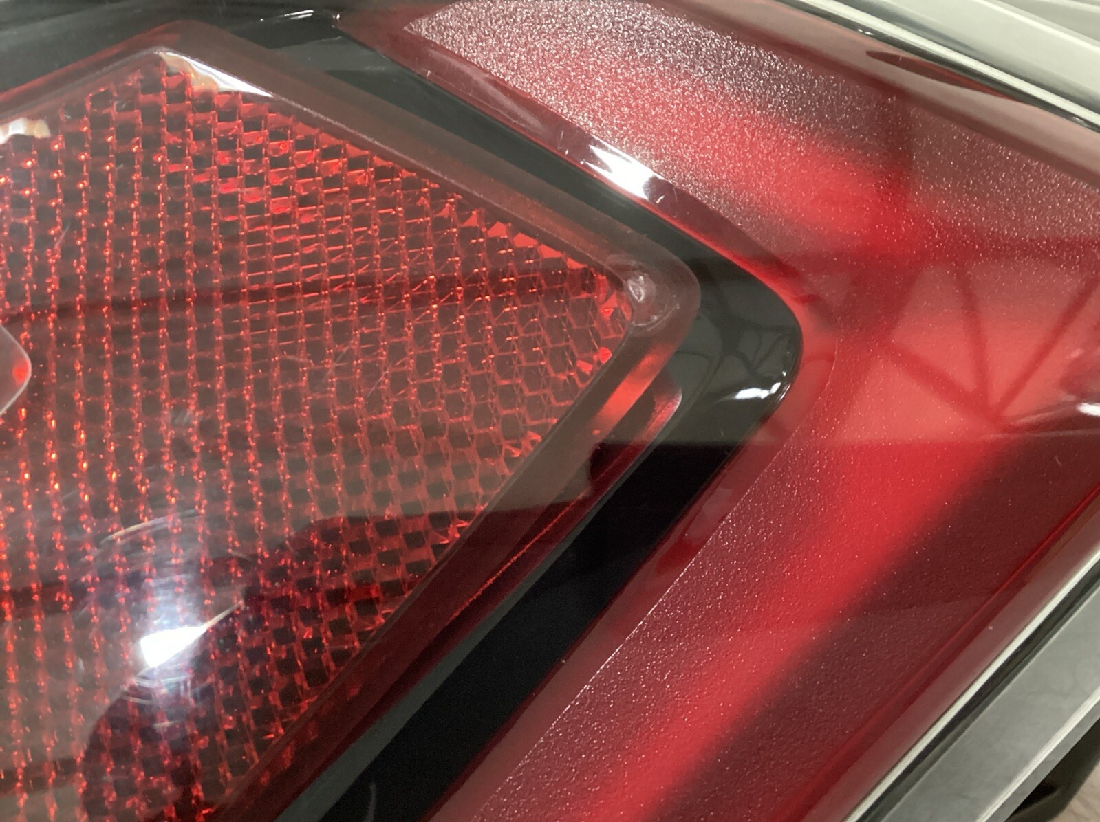 2018-2022 Lamborghini Urus LED Left Driver Side Tail light Used OEM