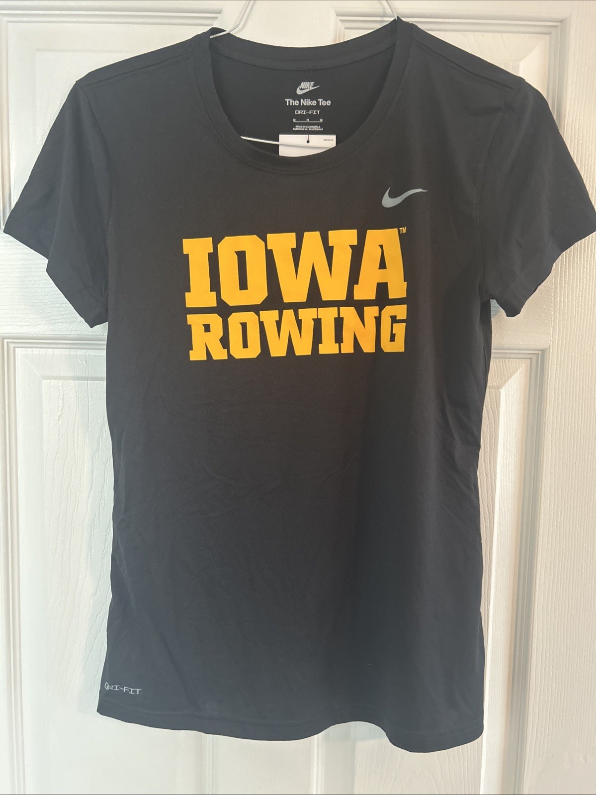 FILA T shirt Iowa Hawkeyes Rowing Nike nera donna media Dri FIT NUOVISSIMA