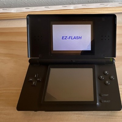 Nintendo DS Lite with EZ OMEGA Flashcart and 64gb Micro SD Card. No Roms