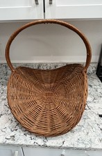 Wicker Gathering Basket Flowers Herbs Brown Inches 19h X 17w X 24L. VNT