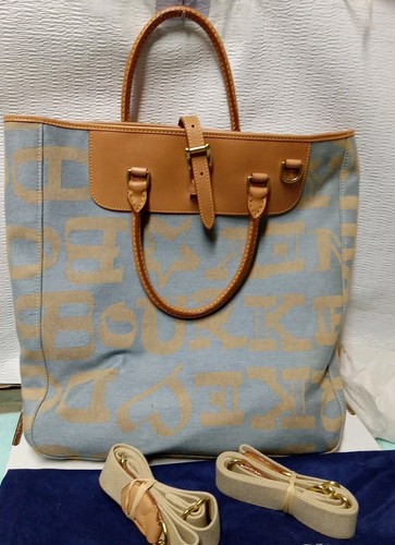 Dooney & Bourke Large Canvas Tote Leather Trim Bag W/2 Extra Straps & Dust Bag - Picture 4 of 17