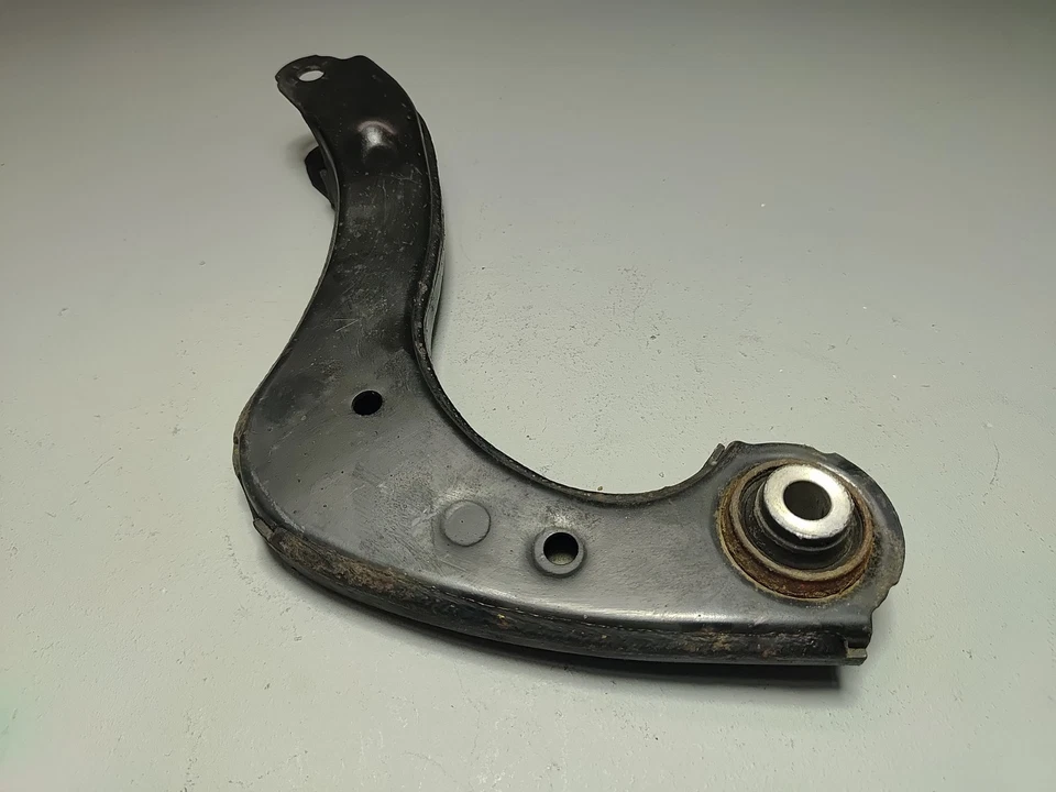 BRAÇO DE CONTROLE SUPERIOR TRASEIRO ESQUERDO DO LADO DO MOTORISTA 2018-2025 TOYOTA CAMRY FABRICANTE DE EQUIPAMENTO ORIGINAL - Imagem 4 de 4