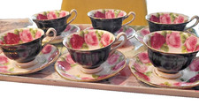 A set of 6 Gorgeous Vintage Old English Rose Tea and Saucers Royal Albert
