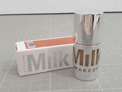 Milk Future Fluid All Over Cream Concealer  (16O) 8.5ml/ 26,95 