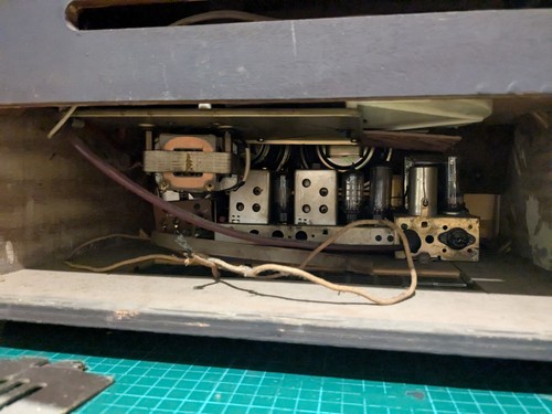 RADIO A VALVOLE CON GIRADISCHI EUROPHON VINTAGE - Foto 17 di 19