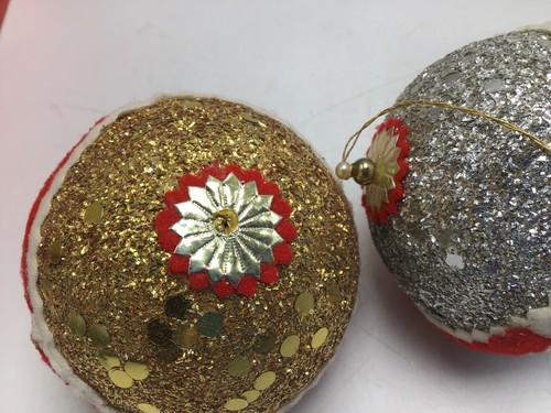 Christmas Ornament Glitter Felt Ball 3PC Mid Century Holiday Japan Vintage 70s - Picture 4 of 8