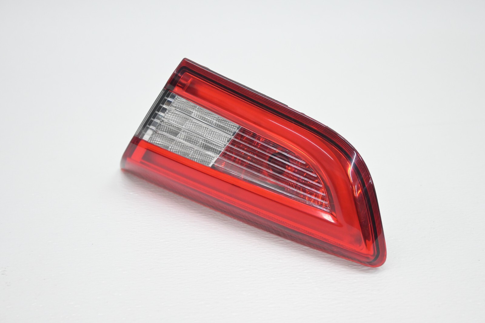 ⭐ 14-20 Maserati Ghibli Rear Right Inner Trunk Lid Taillight Light Lamp Oem